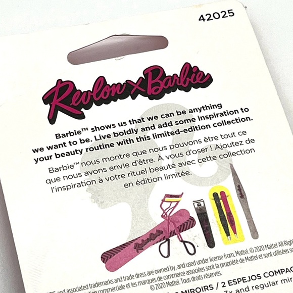 Revlon x 💕BARBIE💕 Compact Mirror *Limited Edition* - Picture 10 of 12